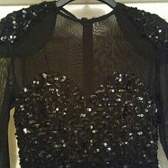 Dress - Picture 2 of 6